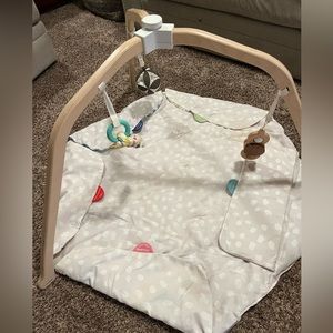 Lovevery Play Gym Mobile